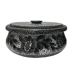 ماهیتابه سنگی طرح قلمزنی شده