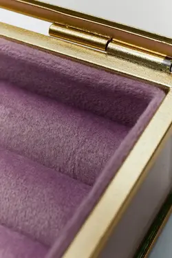 جعبه انگشتر Stradivarius کد 8020