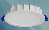 هالوژن ضدآب(واترپروف) 24 وات ال ای دی آی پی 65 میلاد نور