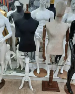 مانکن مردانه پینوکیو کله فضایی پارچه ای