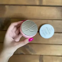کرم صورت اسنشالز