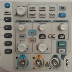 اسیلوسکوپ یونی-تی مدل utd2102cex plus