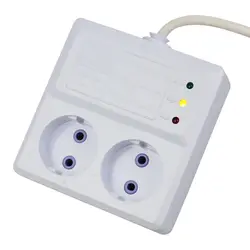 محافظ برق یخچال فریزر ۲ خانه پیکو الکتریک با کابل ۱/۵ متریPico Voltage Protector with 2 Entries