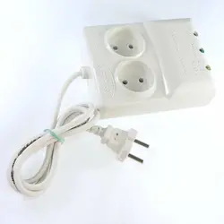محافظ برق یخچال و فریزر ۲ خانه با کابل ۱٫۵ متری PalmerPalmer Voltage Protector with 2 Entries