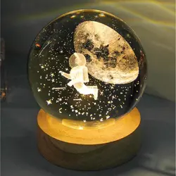 چراغ خواب طرح گوی کریستال مدل ماه و فضانورد کد 02Moon and astronaut crystal ball night light