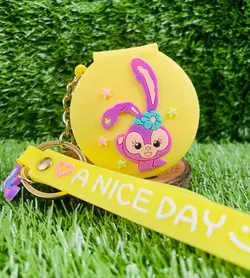 جاسوئیچی آیینه دار طرح خرگوش زرد