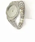 ساعت مچی اسپرت دخترانه و پسرانه،دارای روزشمار،نگین دار،رنگ نقره ای
