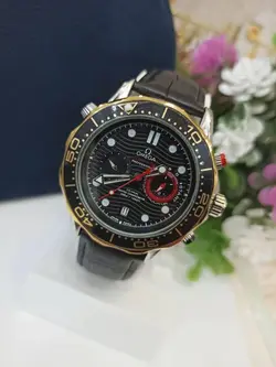 ساعت مچی مردانه سه موتور فعال کرنوگراف بند مشکی صفحه مشکی برند اُمگا OMEGA،تکی به قیمت عمده