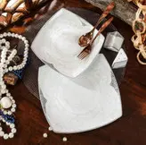 سرویس چینی پردیس طرح سوناتا 2009پلاتینی 12نفره کف گل