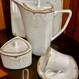 سرویس چینی پردیس طرح سیسیل طلایی کف گل 12نفره