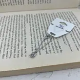 آویز ساعت زنانه وای اس ایکس مدل دونه برف کد WA4019