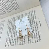 گوشواره زنانه ژوپینگ مدل مثلث کارتی کد E4856