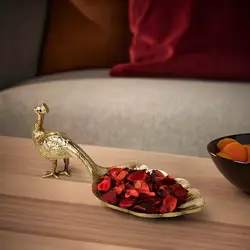 دکوراسیون طرح طاووس ایکیا رنگ برنجی مدل AROMATISK