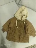 کاپشن گلدوزی شده با کلاه بافت