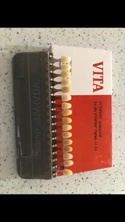 نمونه رنگ دندان ۱۶ رنگی