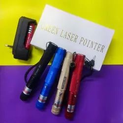 لیزر پوینتر سبز شارژی مدل YL- LASER 303 رنگبندی متنوع