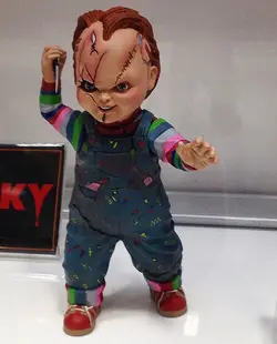 chucky calectible mezco