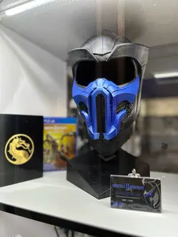 Mortal kombat callector subzero