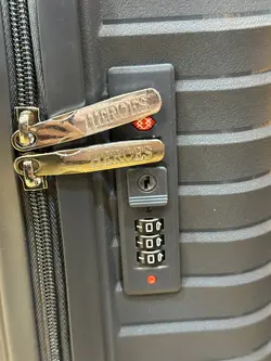 چمدان اقتصادی نشکن هروسا