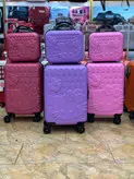 چمدان دوتیکه هلو کیتی