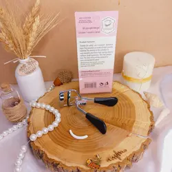 فرمژه دستی استیل رنگی MASQD - فروشگاه عمده لوازم آرایشی ورانی