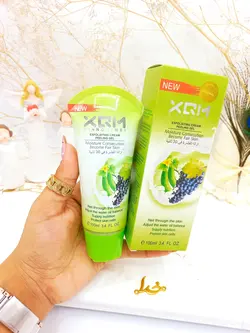 ژل اسکراب لایه بردار و روشن کننده فوری 30 ثانیه ای صورت و بدن (خیار و انگور) XQM کد 9431 - فروشگاه عمده لوازم آرایشی ورانی