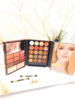 پالت سایه آنالیدی طرح فشن استایلANYLADY کد 8601M - فروشگاه عمده لوازم آرایشی ورانی