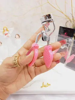 فرمژه اورجینال دسته توت فرنگی گورجینا GORGINA - فروشگاه عمده لوازم آرایشی ورانی