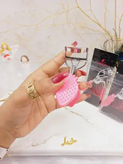 فرمژه اورجینال دسته توت فرنگی گورجینا GORGINA - فروشگاه عمده لوازم آرایشی ورانی