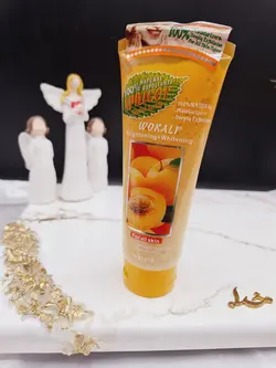 اسکراب و لایه بردار سفید کننده و مرطوب کننده رایحه زردآلو وکالی کد WKL279 - فروشگاه عمده لوازم آرایشی ورانی