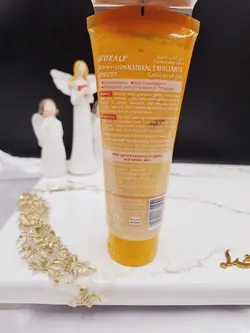 اسکراب و لایه بردار سفید کننده و مرطوب کننده رایحه زردآلو وکالی کد WKL279 - فروشگاه عمده لوازم آرایشی ورانی