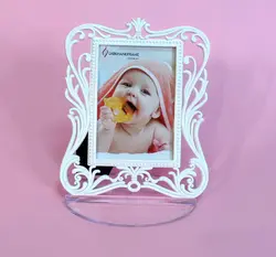 قاب عکس سفید فلورا 7 در 10