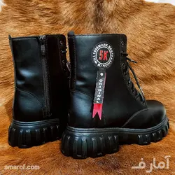 بوت مشکی پرچم قرمز کد 12
