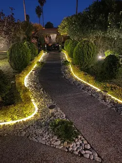 نوار جدا کننده سفید ۵.۸ متری – محوطه سازی