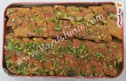 باقلوا بزرگ 950 گرمی حاج خلیفه رهبر