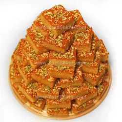 کیک شامی (کیک باقلوا) 850 گرمی شیرینی سنتی