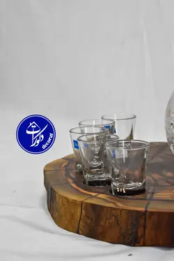 تخته سرو نوشیدنی