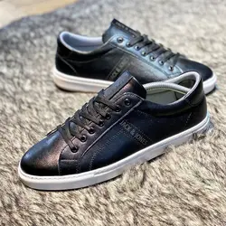 کفش چرم ونس مردانه مدل جک جونز ( Jack & Jones ) چرم براق طبی زیره ترمو و سبک سایز بندی ۴۰ تا ۴۴ رنگ مشکی