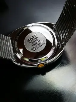 ساعت رادو تخم مرغی قاب سرامیک کیفیت عالی نقره ای - فروشگاه خلیلی چابهار