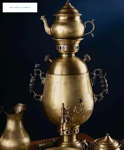 سماور زغالی برنجی 6 لیتری طرح جام، دارای روکش نانو جهت جلوگیری از تغییر رنگ