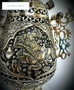 سماور زغالی 6 لیتری لوکس برنجی مدل جام، ضخامت بالای بدنه و قلمزنی برجسته