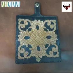 کیف پول چرمی زنانه حکاکی شده دستدوز زنانه چرم گاوی کراست دوخته شده با نخ ایتالیایی