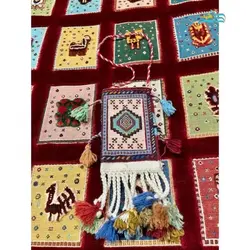 آویز گلیمی دیوار کوب محصول شهر جهانی گلیم با رنگ طبیعی با کیفیت بالا درجه 1