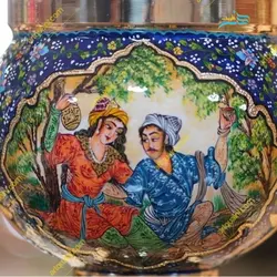 سماور برنجی مینیاتور، یک اثر هنری خاص، با رنگ ثابت و کیفیت بالا