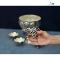 سرویس آجیل خوری شش نفره با آبکاری نقره و سیاه قلم کوره ای و رنگ ثابت