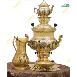 سماور گازی برنجی با ظرفیت اسمی هشت لیتری، بسیار با دوام و شکیل