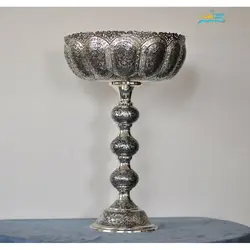 کاسه آجیل خوری سه گو برنجی، قلمزنی اعلاء با روکش نقره رنگ ثابت