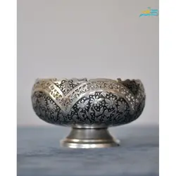 شکلات خوری قلم زنی برنجی با آبکاری نقره کوره ای و رنگ ثابت سیاه قلم