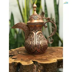 قهوه جوش مسی یا دله مسی با قلمزنی اسلیمی اعلا، ساخته شده با ورق مس ضخیم