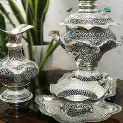 سرویس سماور ٥ لیتری قلمزنی آبکاری نقره وزن 7 کیلوگرم رنگ ثابت و پوشش کوره ای برنجی